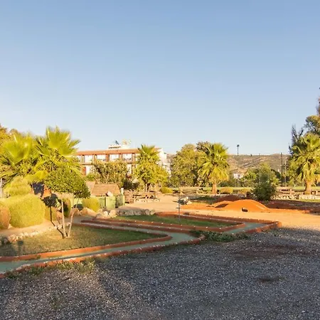 호텔 루랄 엘 코르티조